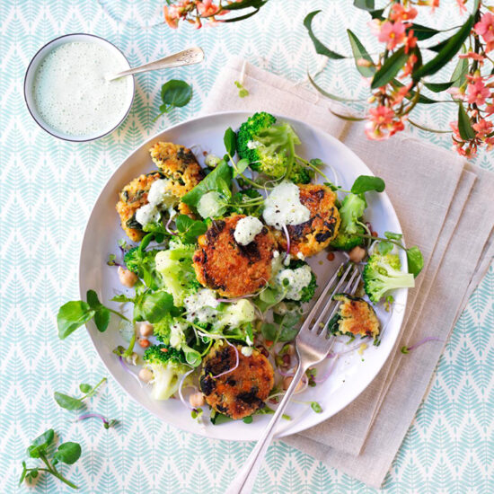 Foodstyling en receptontwikkeling voor GezondNu magazine: broccoli salade.