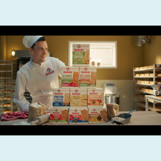 Foodstyling voor TV-commercial van Bolletje Crackers.
