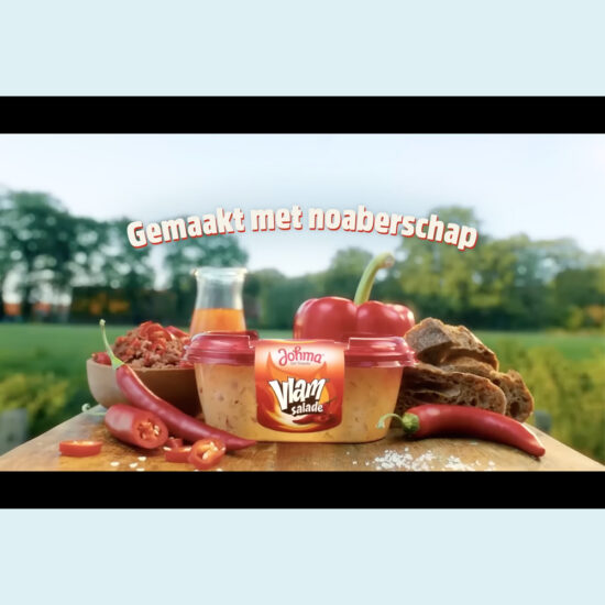 Foodstyling voor TV-commercial van Johma Vlamsalade.